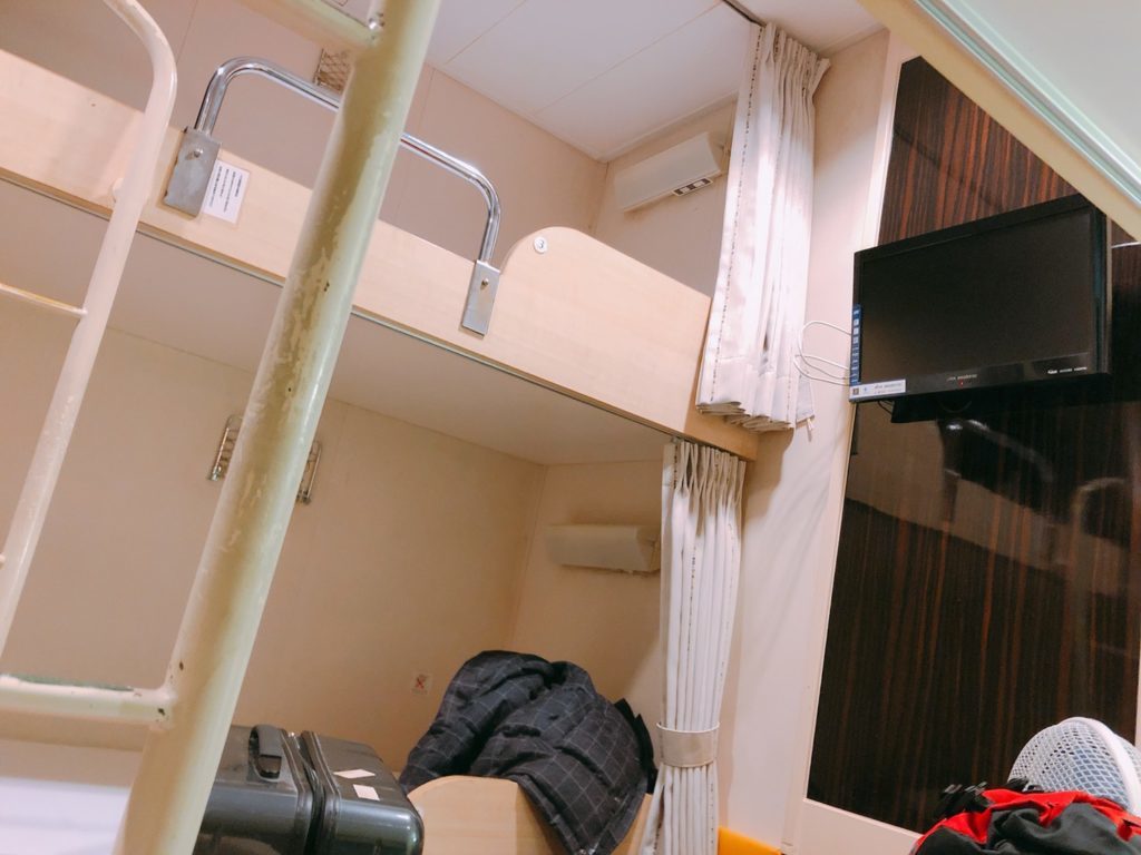 tourlist-bed