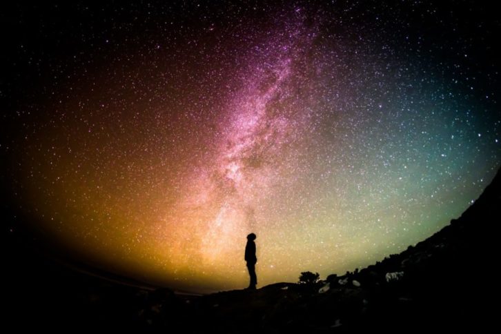 milky_way_universe_stars_looking_sky_night